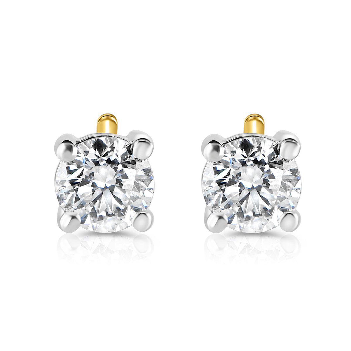 Diamond 4 Claw Classic Stud Earrings