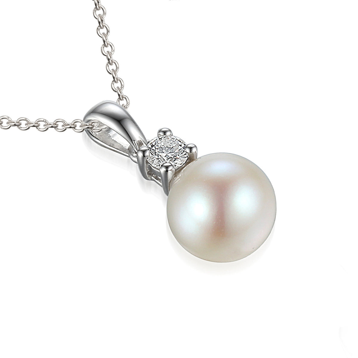 Pearl and diamond drop pendant and chain in 18k white gold