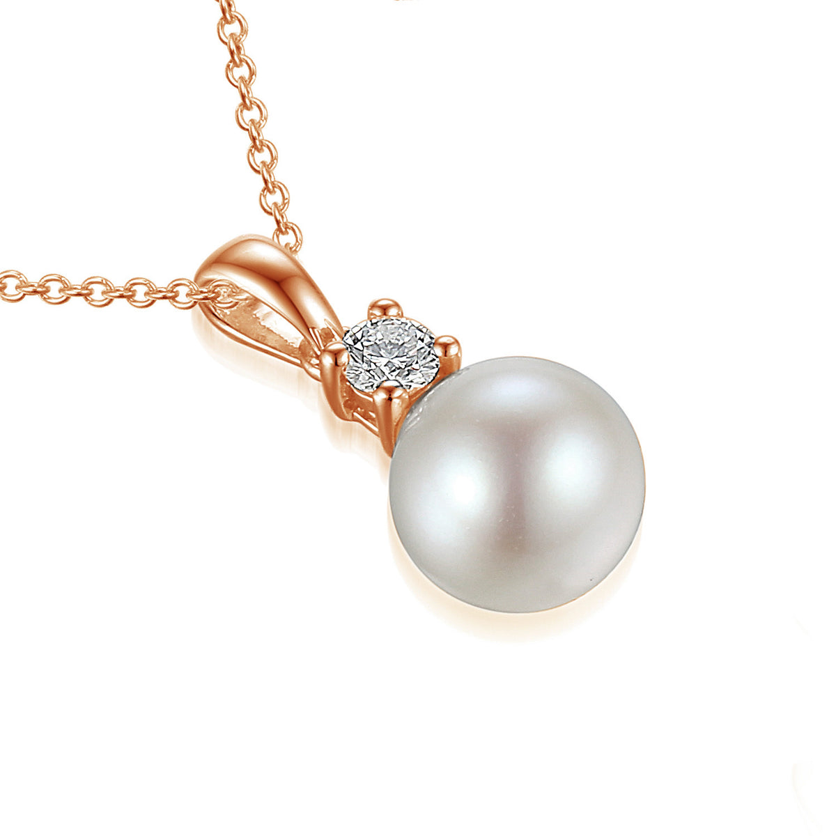 Pearl and diamond drop pendant and chain in 18k rose gold