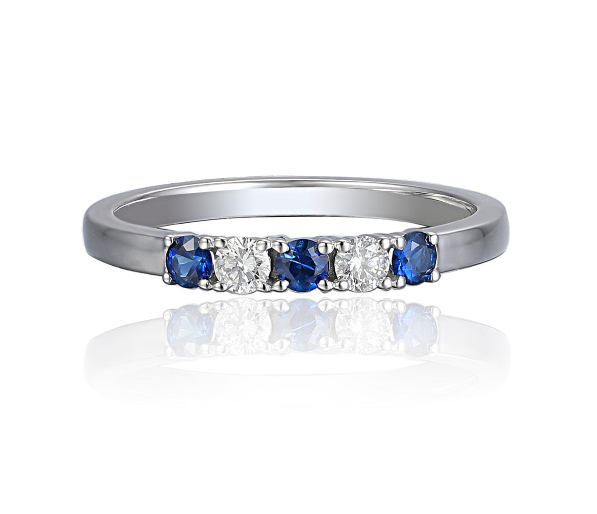 Blue sapphire and diamond five stone ring in 18k white gold
