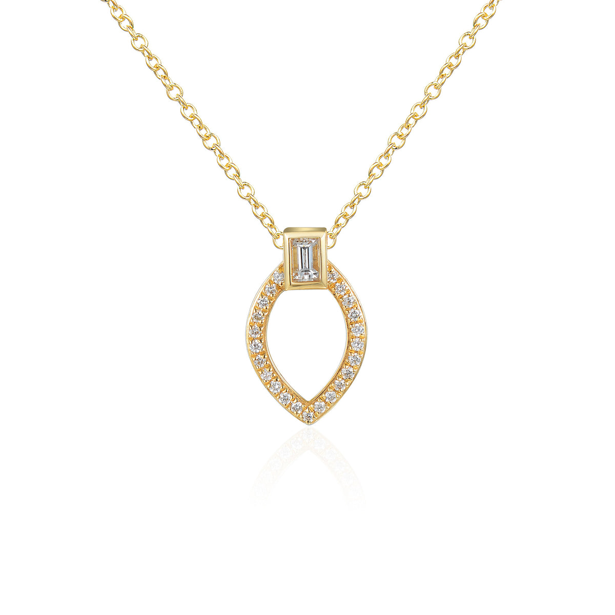 Baguette and round diamond circle necklace in 18k yellow gold