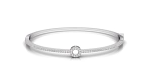 Video of diamond pavé bangle